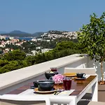 Rooftop&rooms
