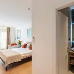Rooftop&rooms